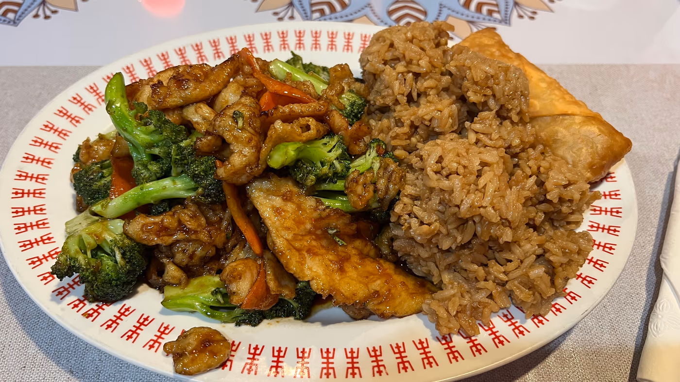 Magic Wok | Chinese • Calera photo 4