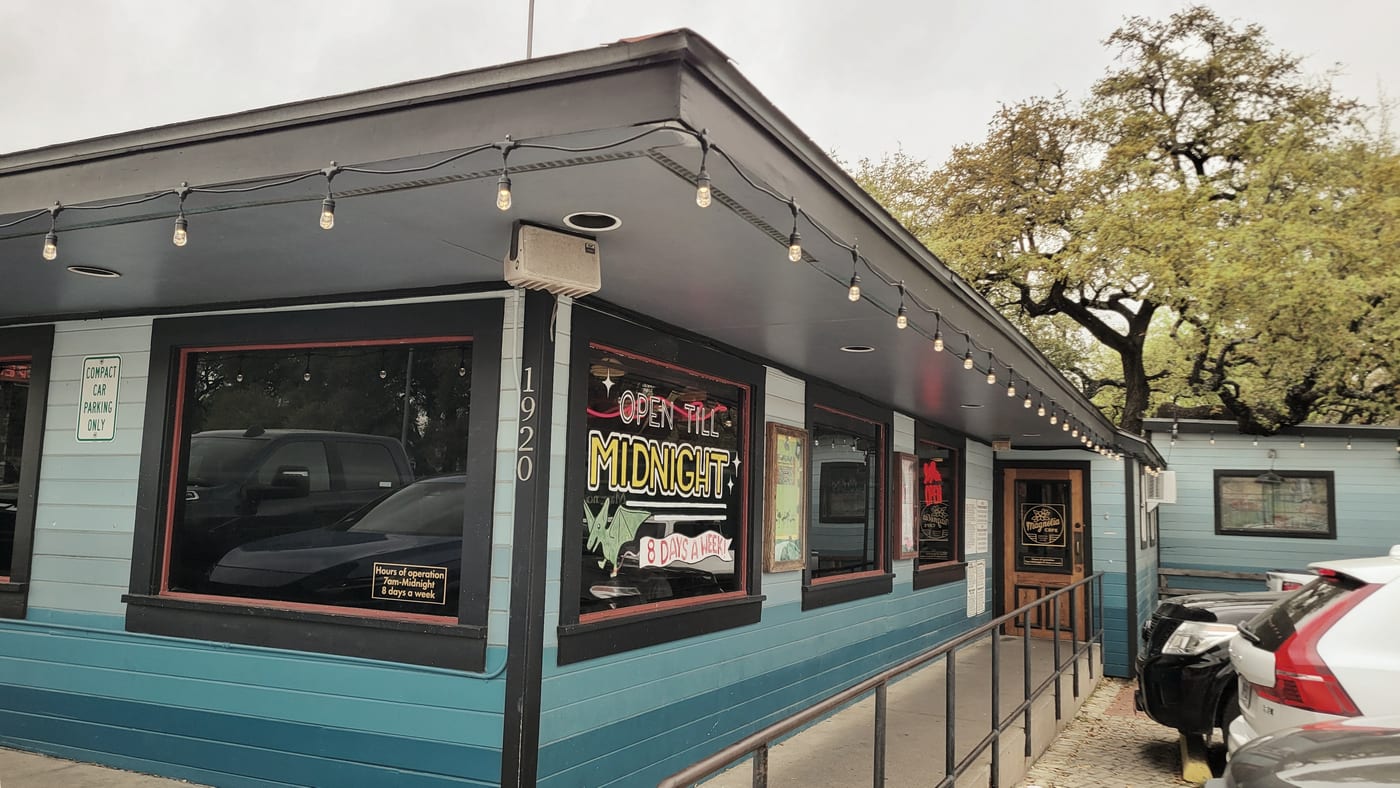 Magnolia Cafe