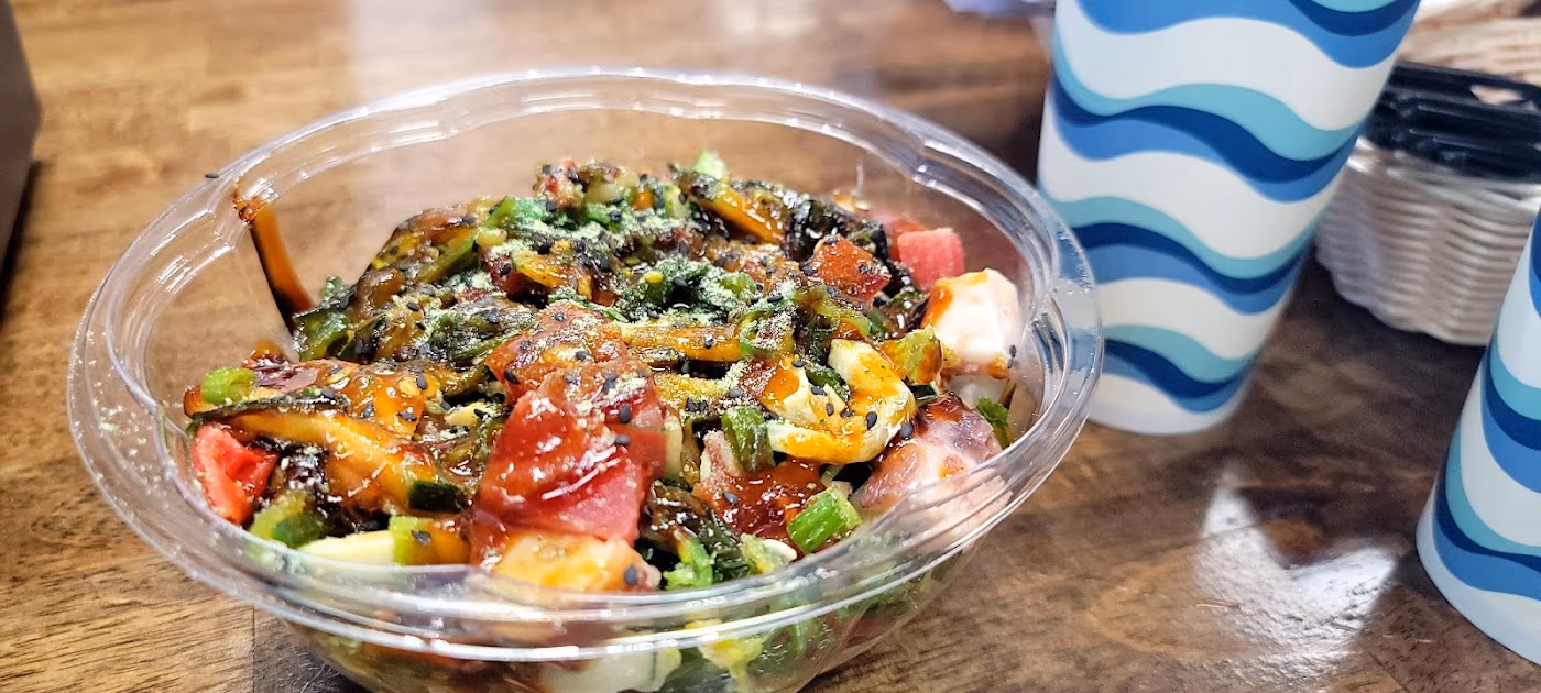 Mahalo Poke House photo 2