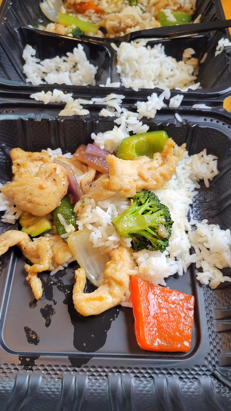 Mai City Food Truck photo 2