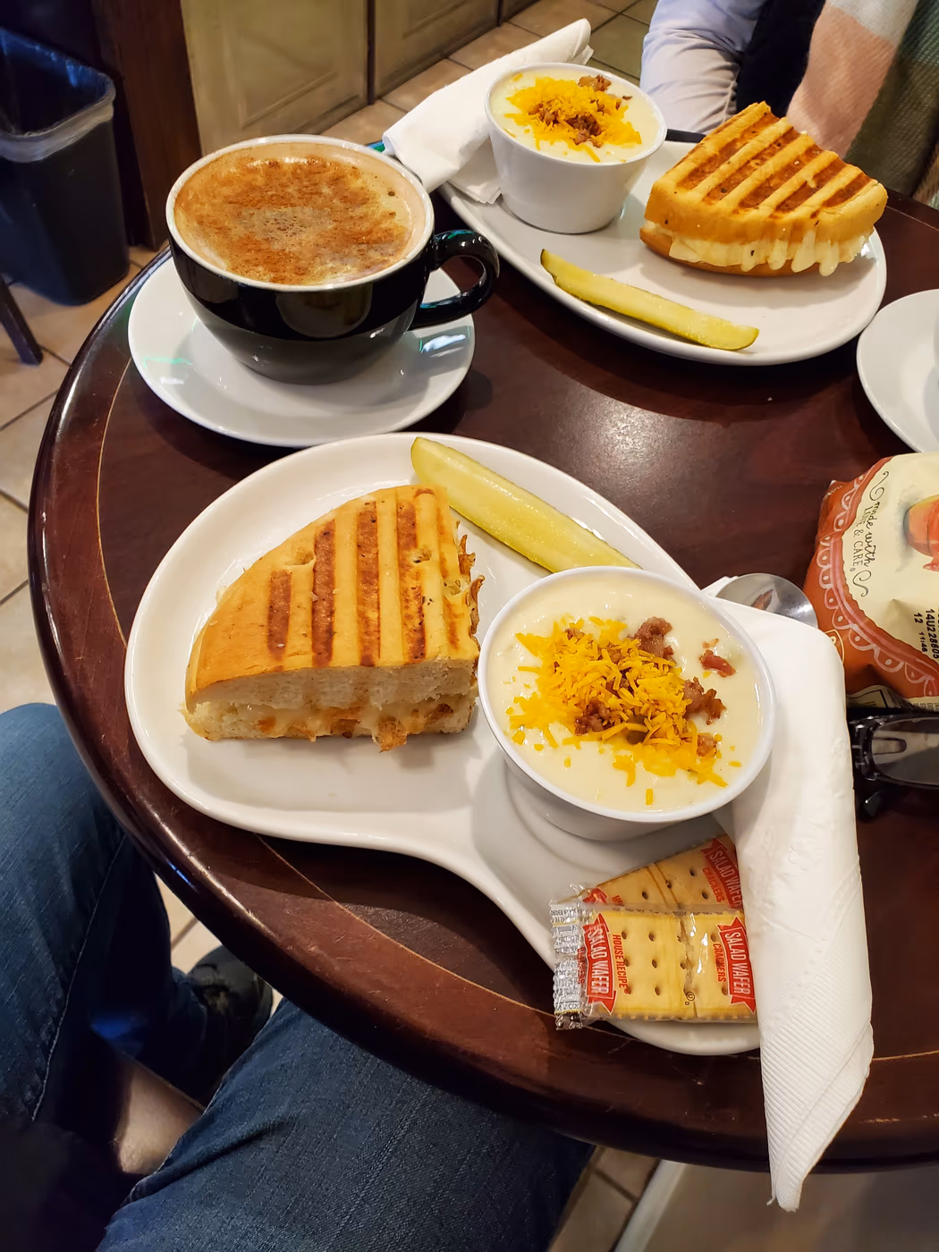 Mainstreet Coffee & Wine Bar photo 4