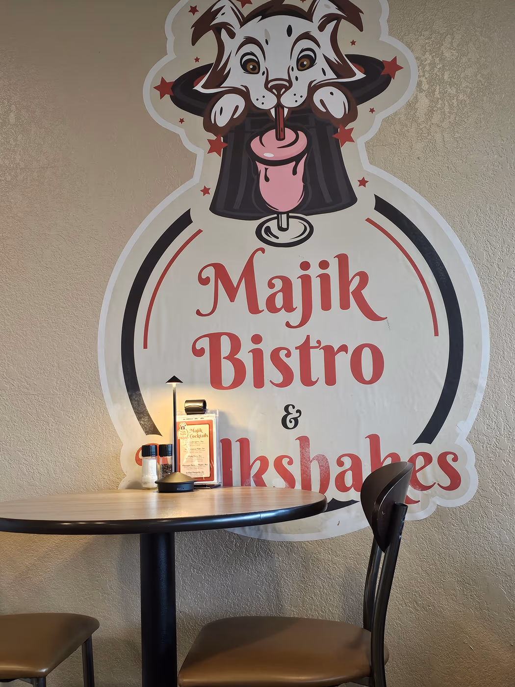 Majik Bistro & Milkshakes photo 2