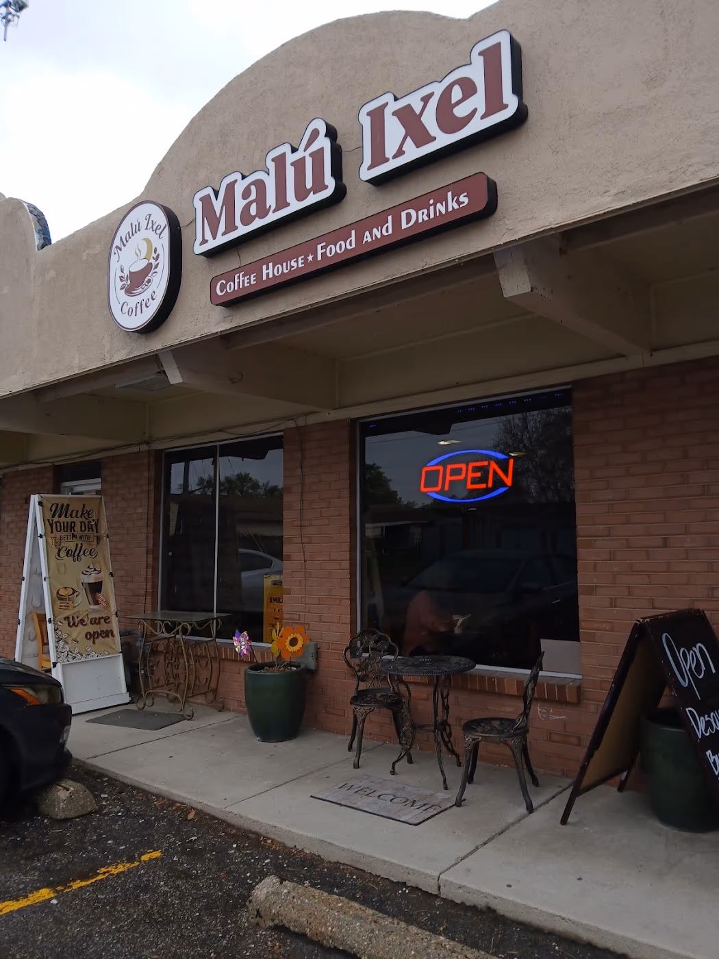 Malu Ixel Coffee House photo 3