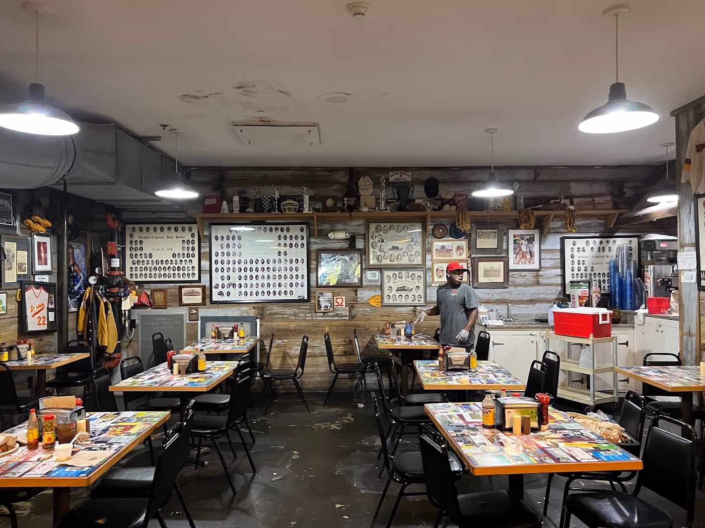 Mama Hamil's Southern Cookin' and Bar B Que Buffet photo 3