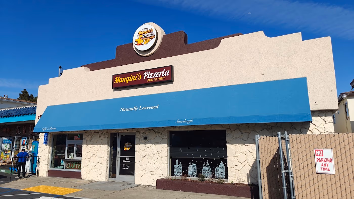 Mangini’s Pizzeria