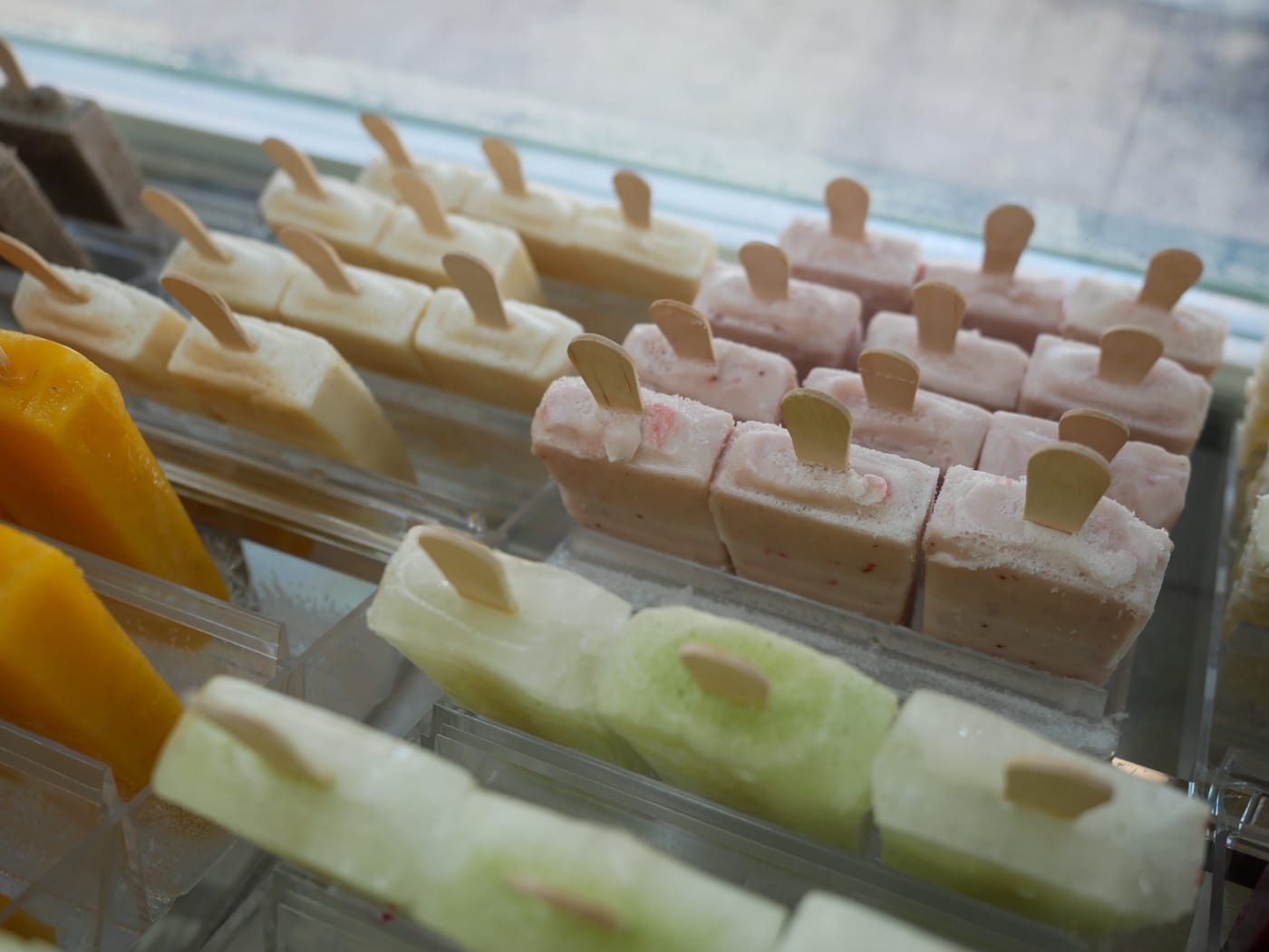 Manolis Ice Cream, Pops, Sorbet & More