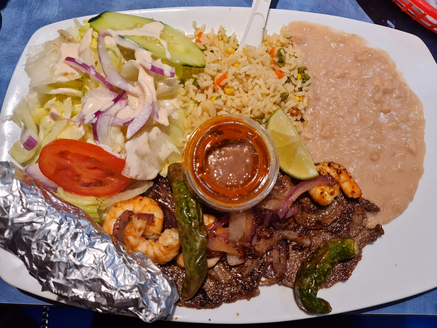 Mariscos El Malecon photo 2
