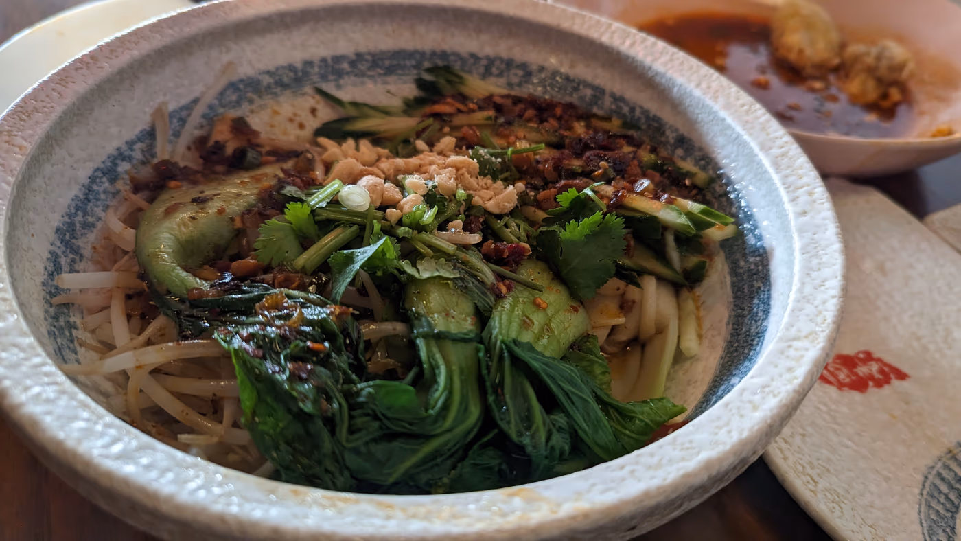 Master Noodle (Edina) photo 3