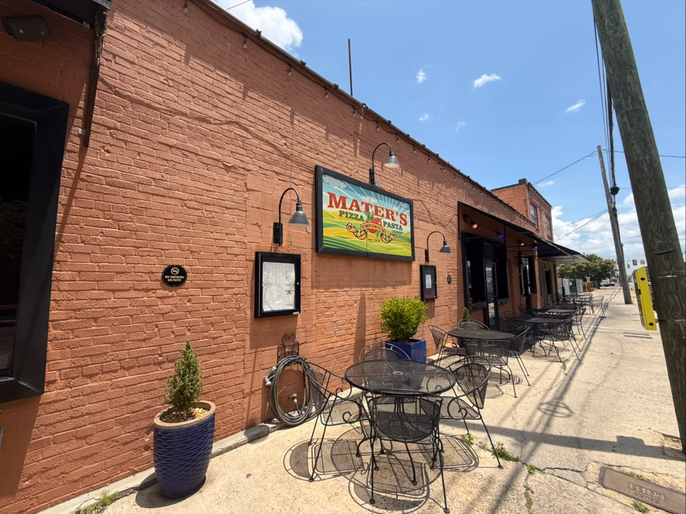 Mater's Pizza & Pasta Emporium photo 4
