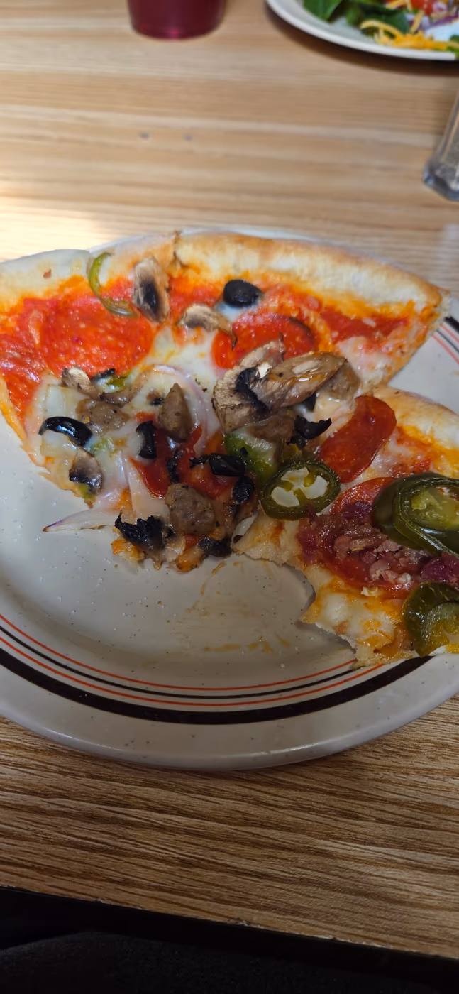 Matheo's Pizzeria & Mexican Food photo 3