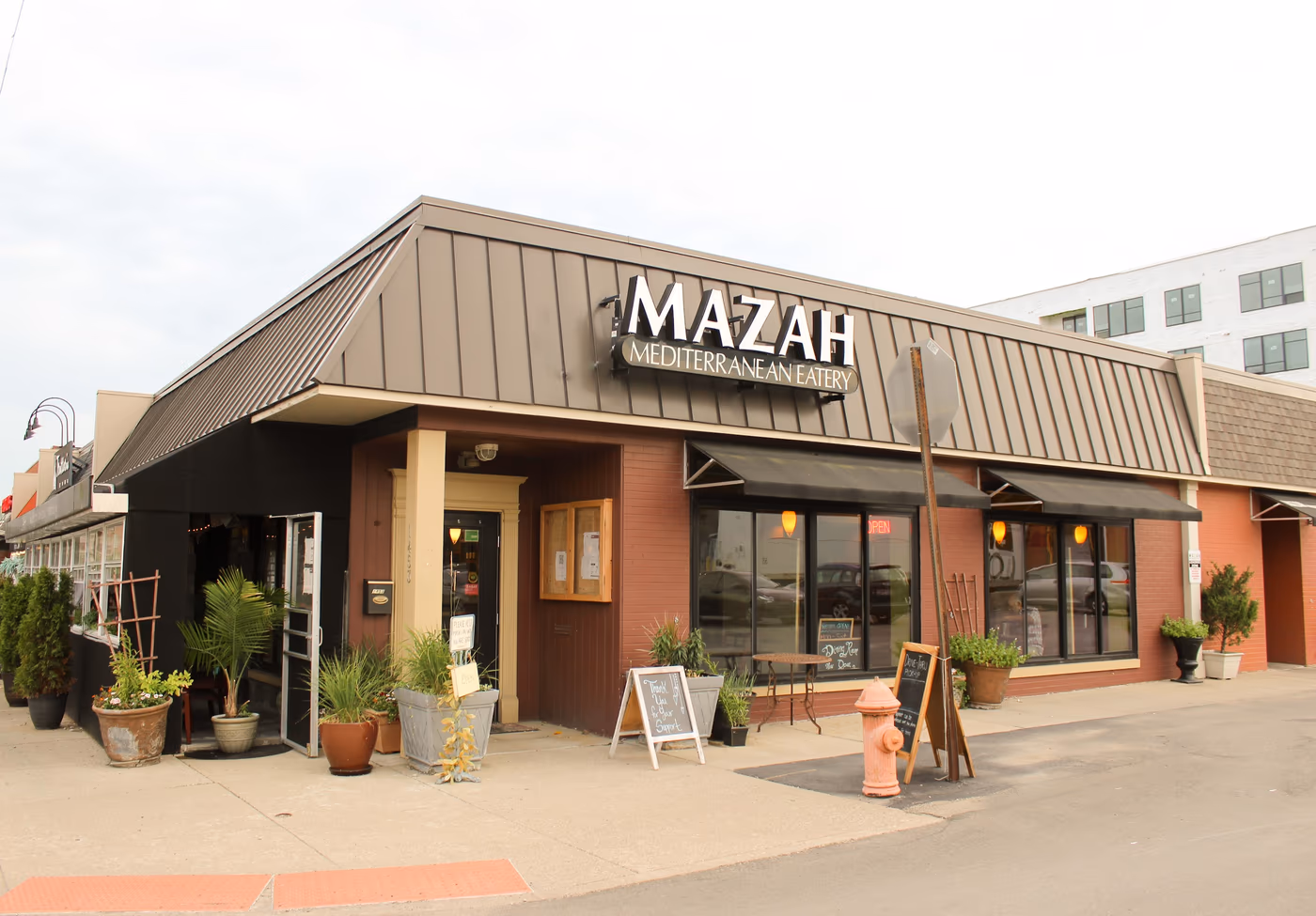 Mazah Mediterranean Eatery