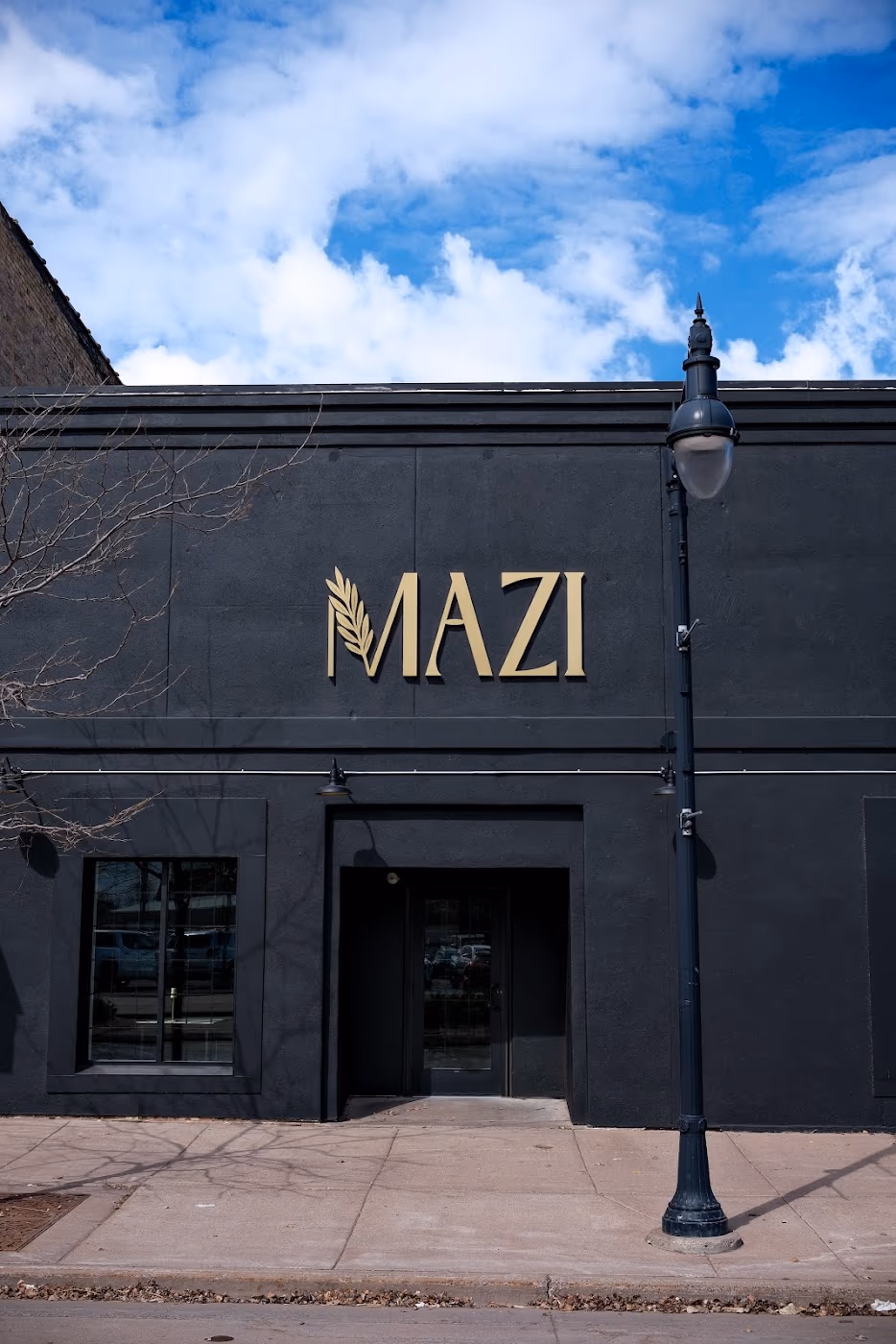 Mazi Table + Bar photo 3