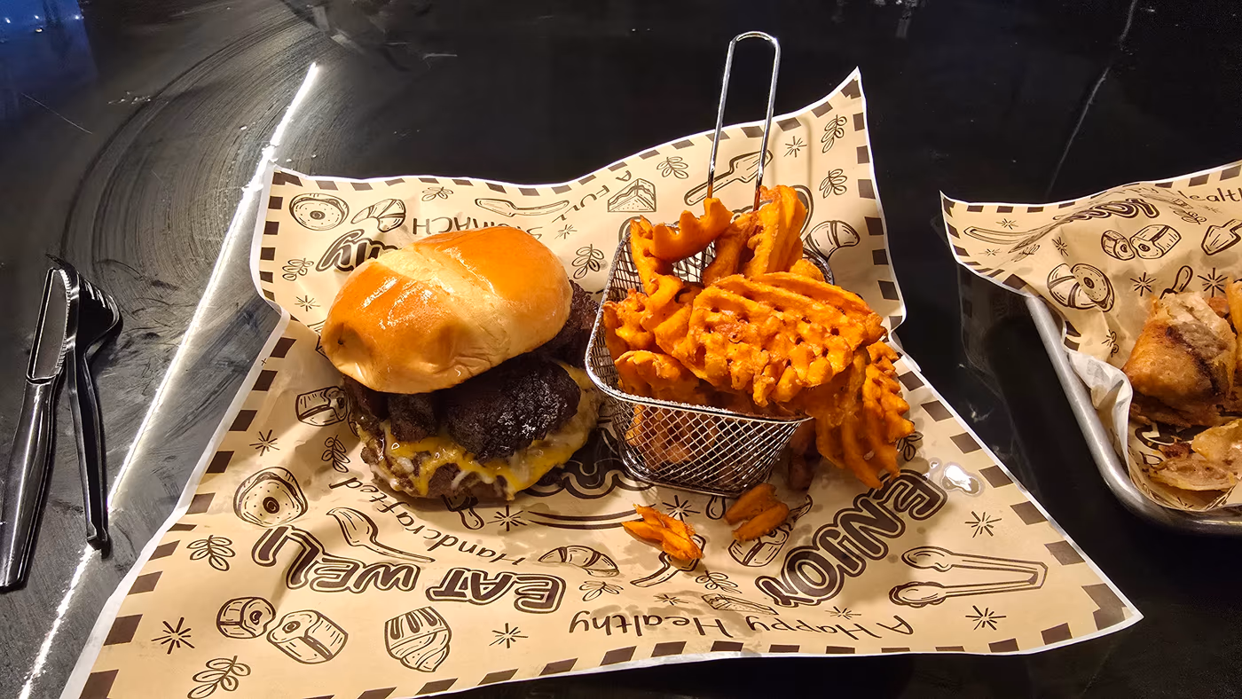 Meet and Bread Co Burgers & Barbecue photo 2
