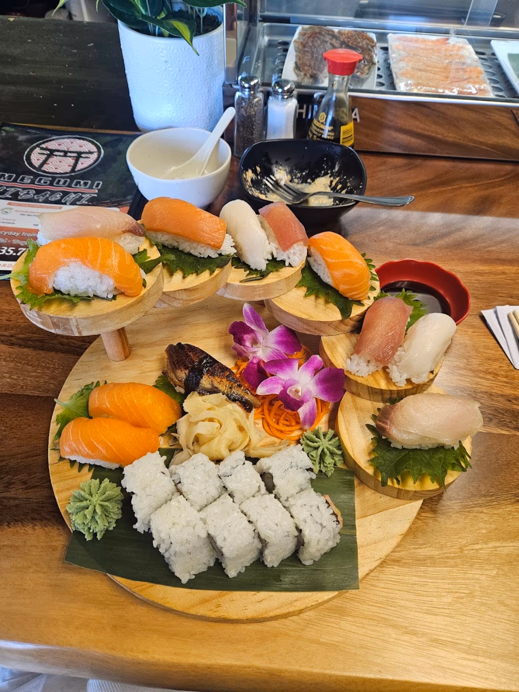 MEGUMI SUSHI BAR, RAMEN AND GRILL photo 2