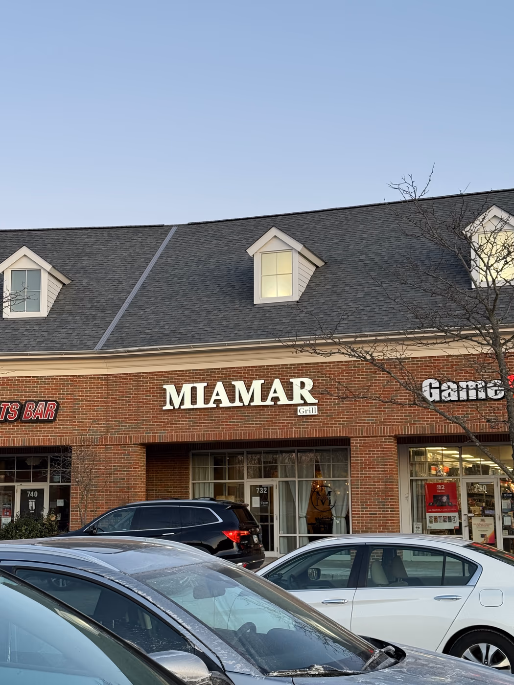 MiaMar Grill photo 2