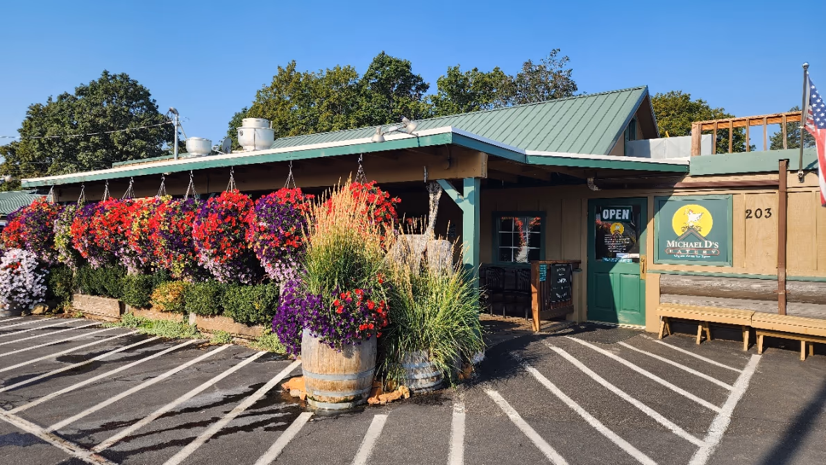 Michael D's Eatery