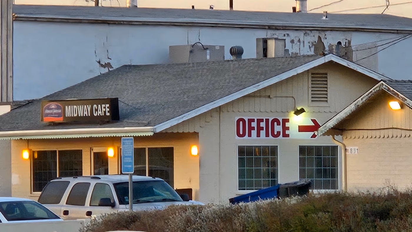 Midway Cafe photo 3