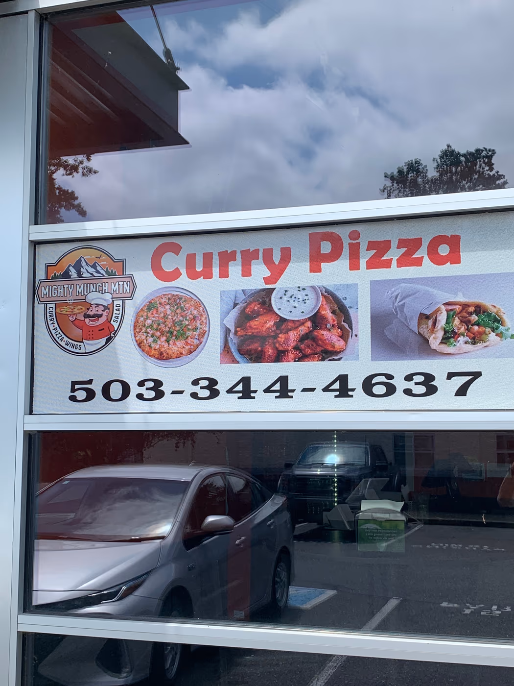 Mighty Munch Mtn Curry Pizza
