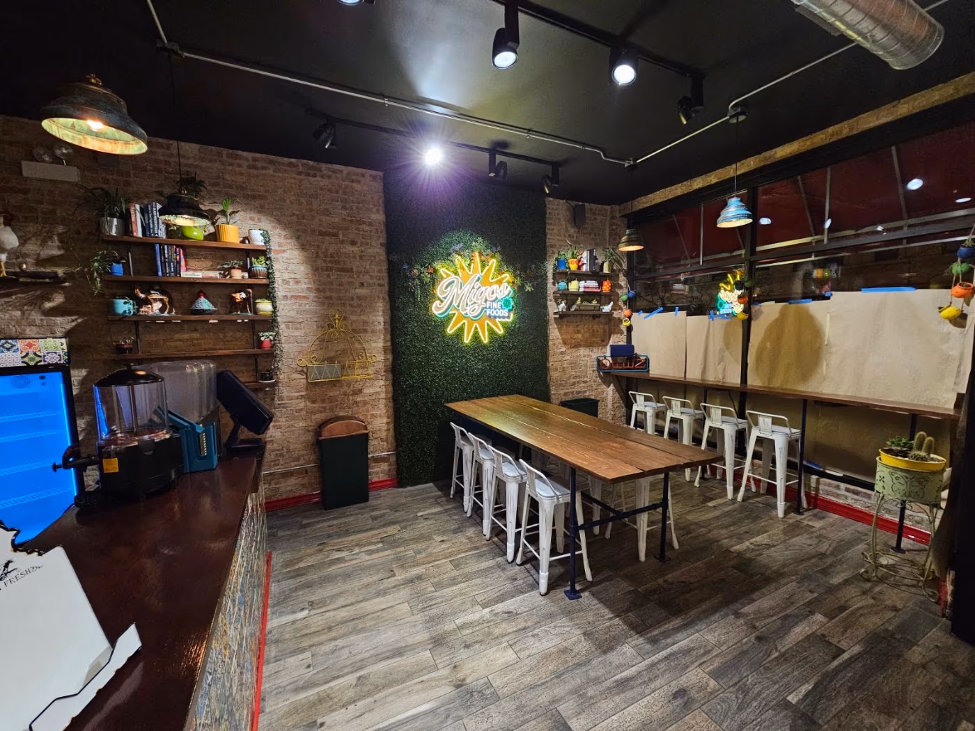 Migos Fine Foods (Portage Park) photo 4