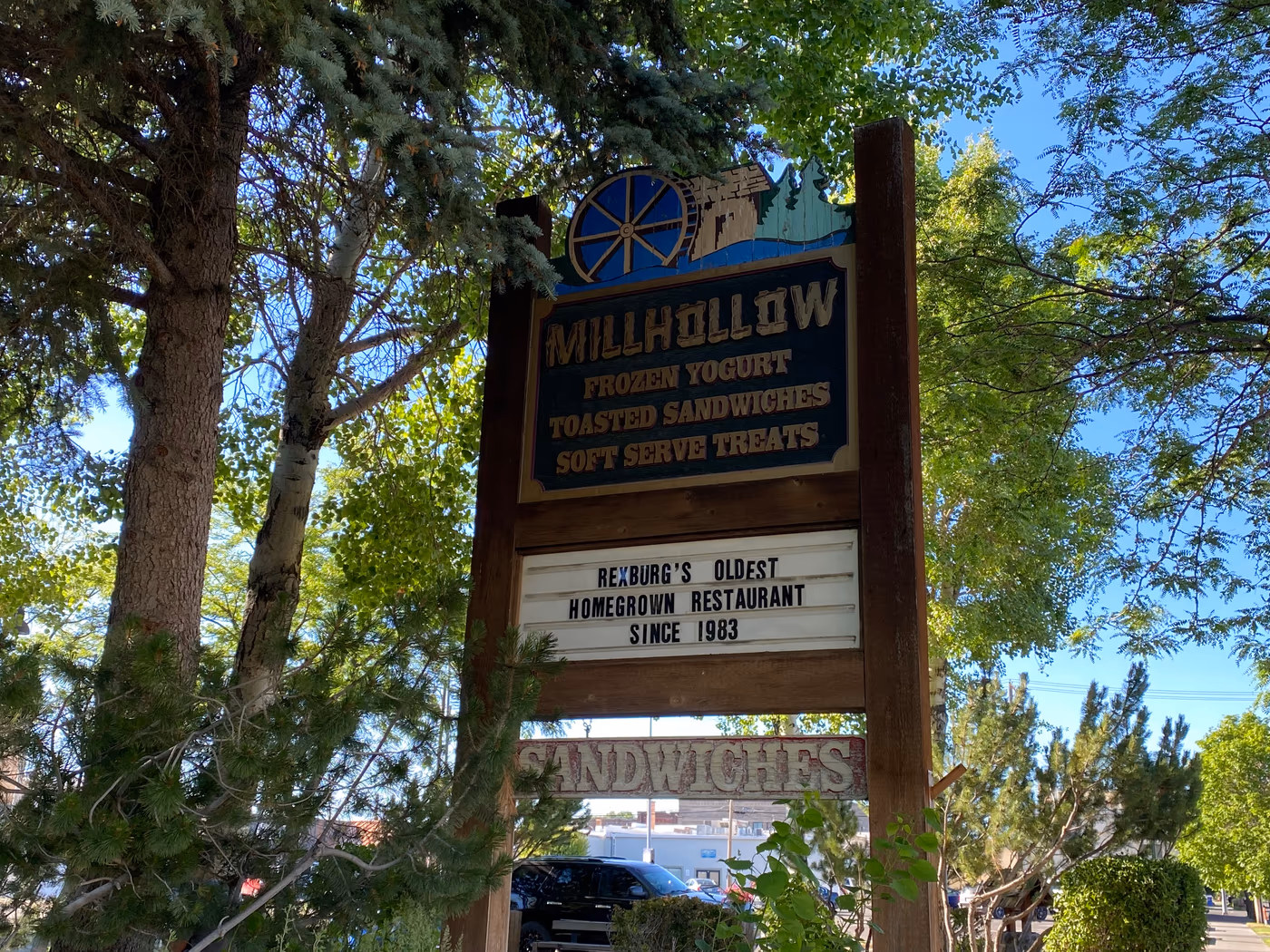 Millhollow Restaurant photo 3