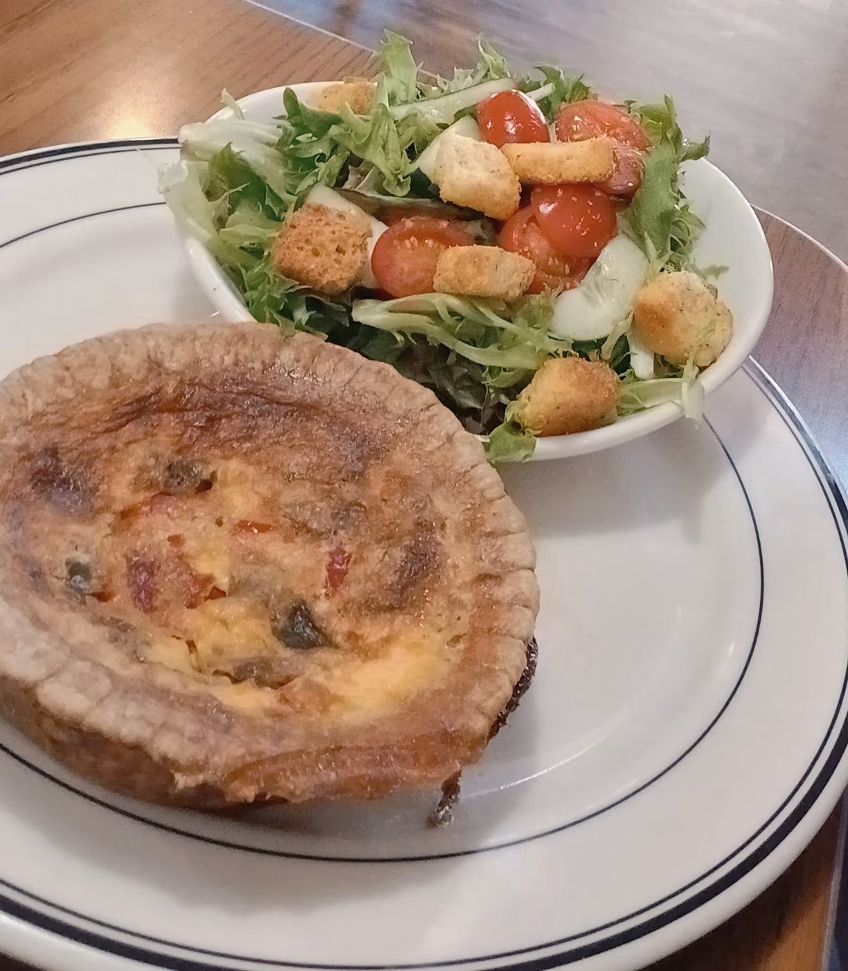 Mimi's Cafe photo 2