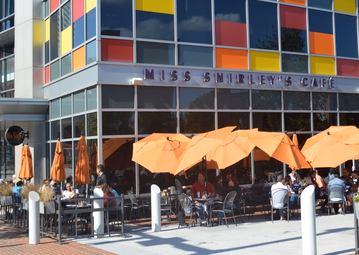 Miss Shirley's Cafe, Inner Harbor