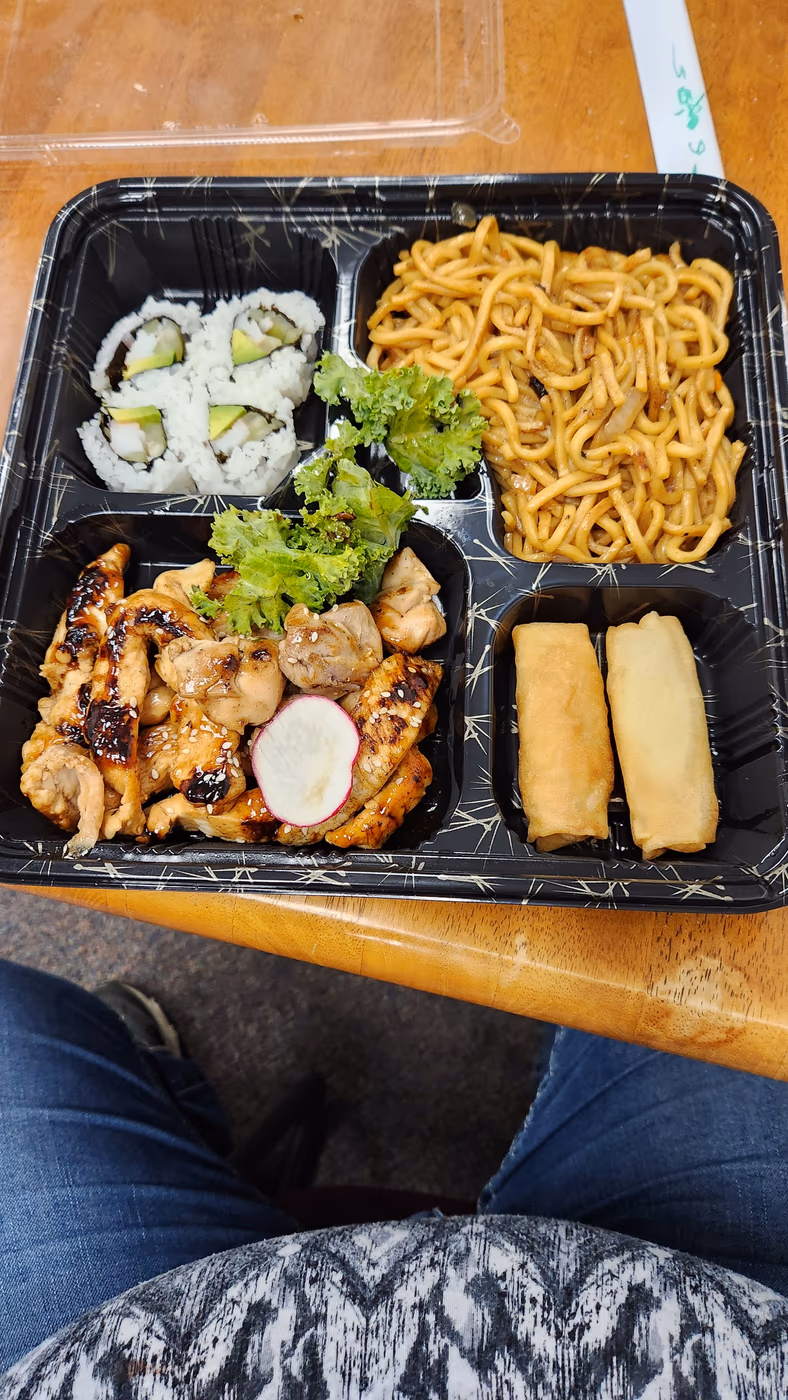Mizu Hibachi Sushi & Ramen photo 2