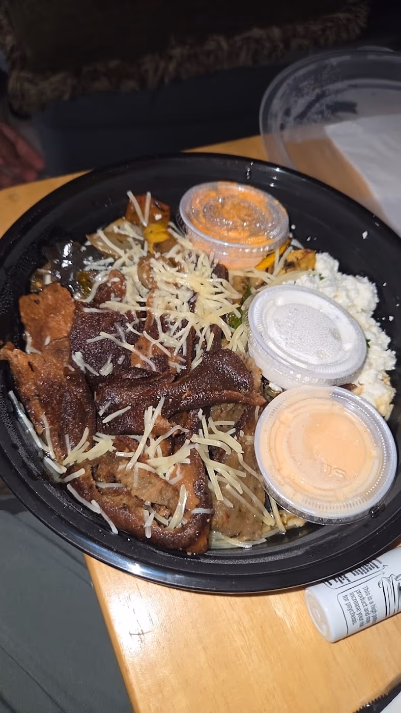 Moaaz Mediterranean Grill photo 3