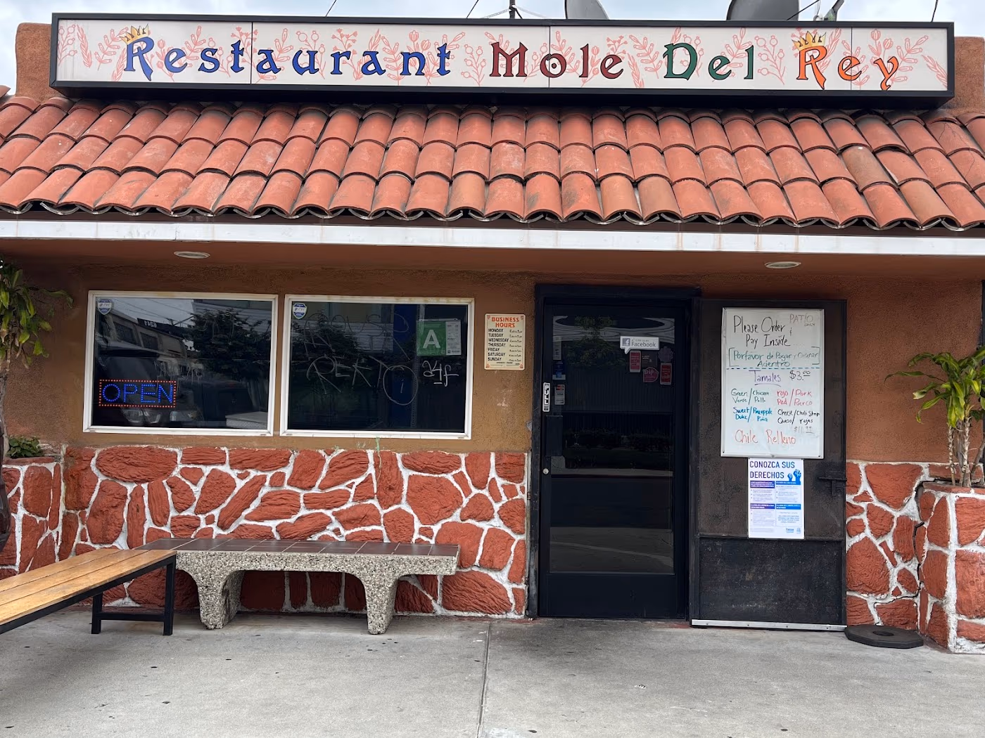Mole Del Rey