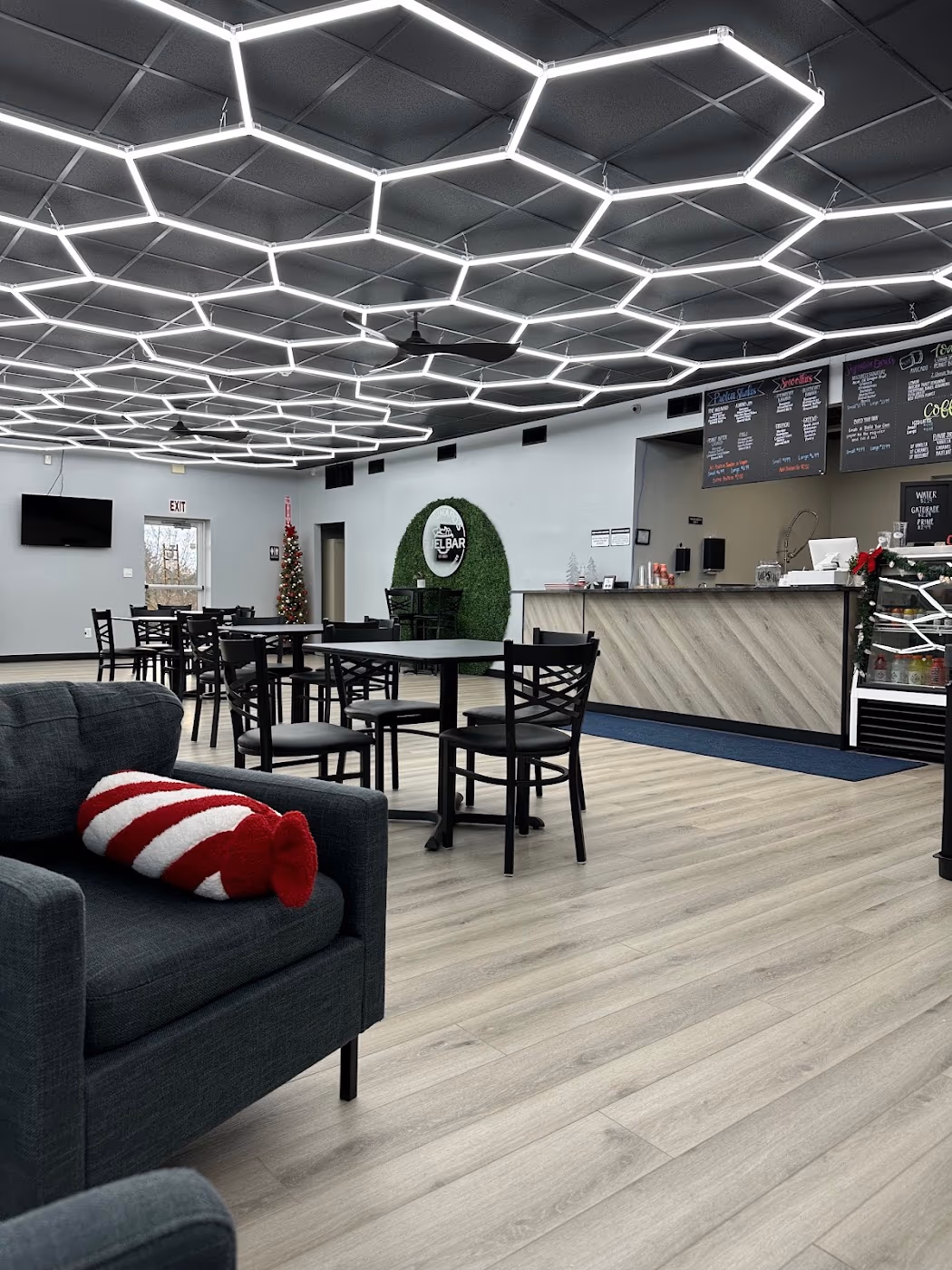 Molinaro's Fuel Bar photo 3