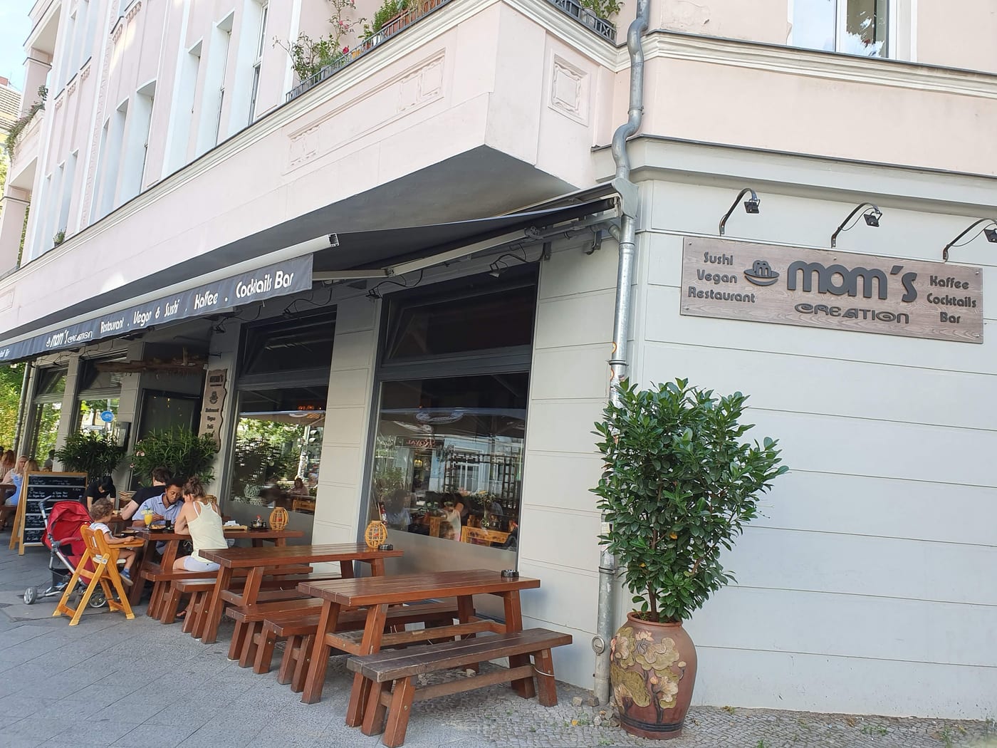 Mom's Creation Vegan Restaurant Friedrichshain