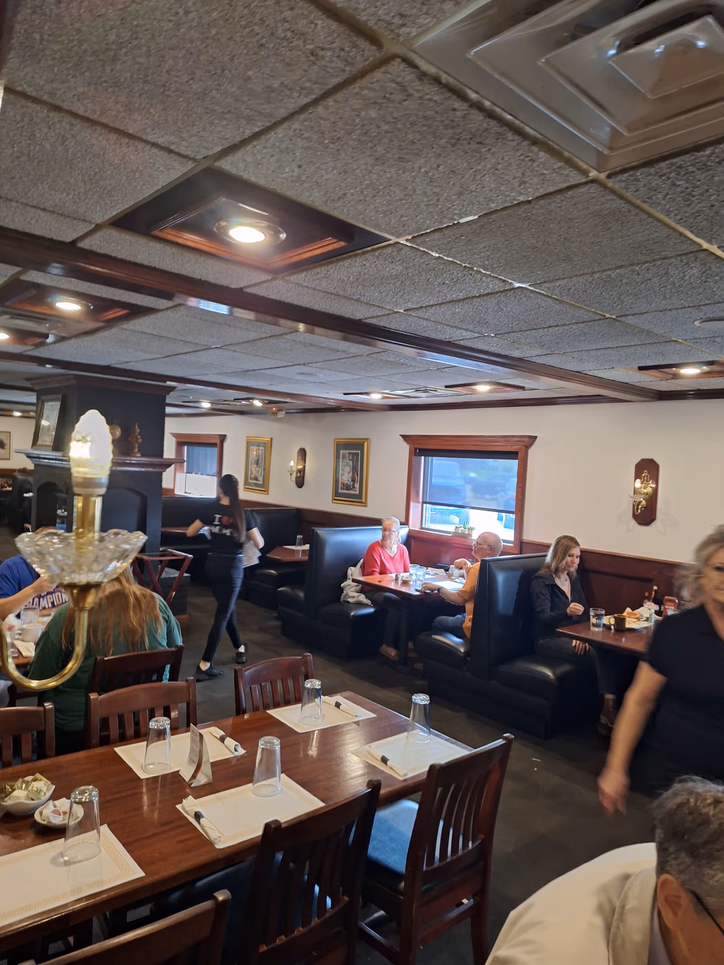 Mom's Restaurant photo 3