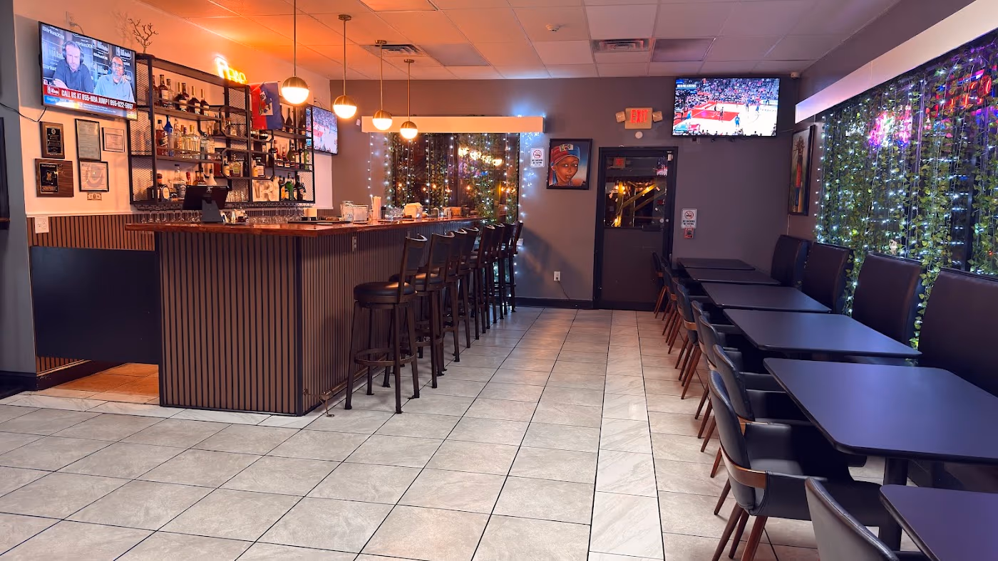 Mommy's Delicious Food N Bar