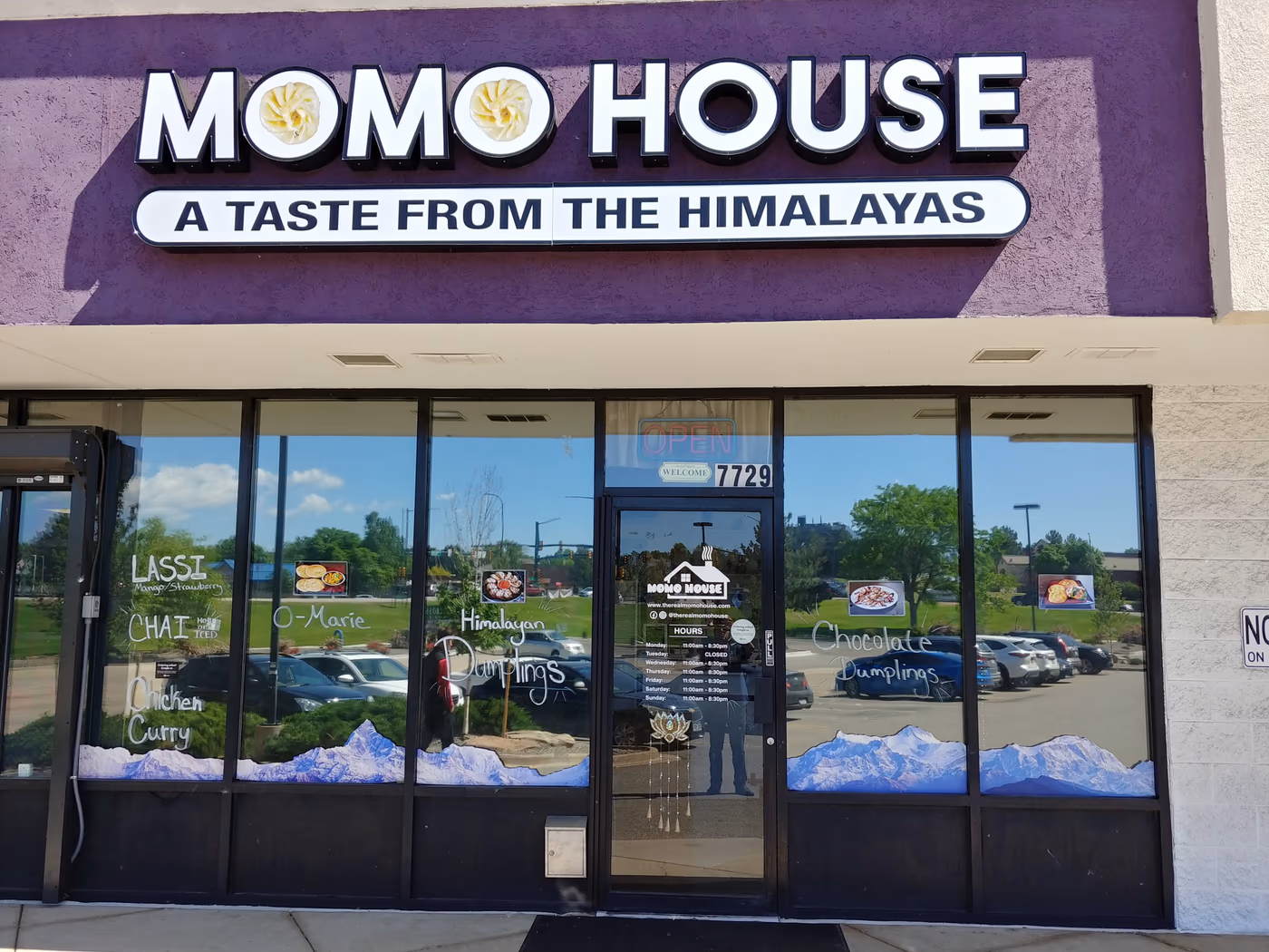 MoMo House