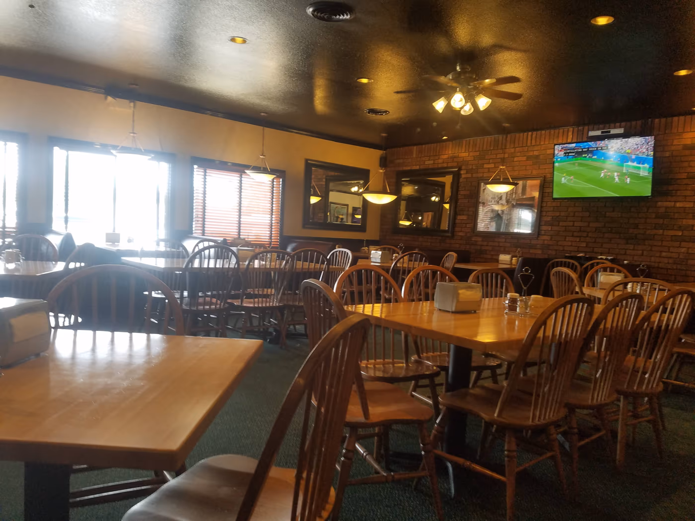 Monical's Pizza