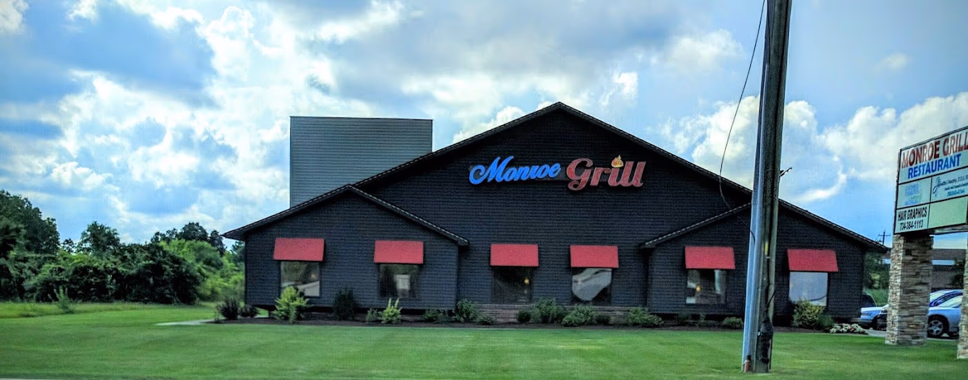 Monroe Grill & Bar photo 3