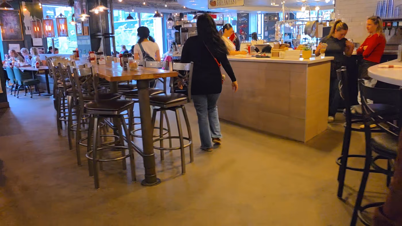 Moon's Kitchen Cafe photo 4