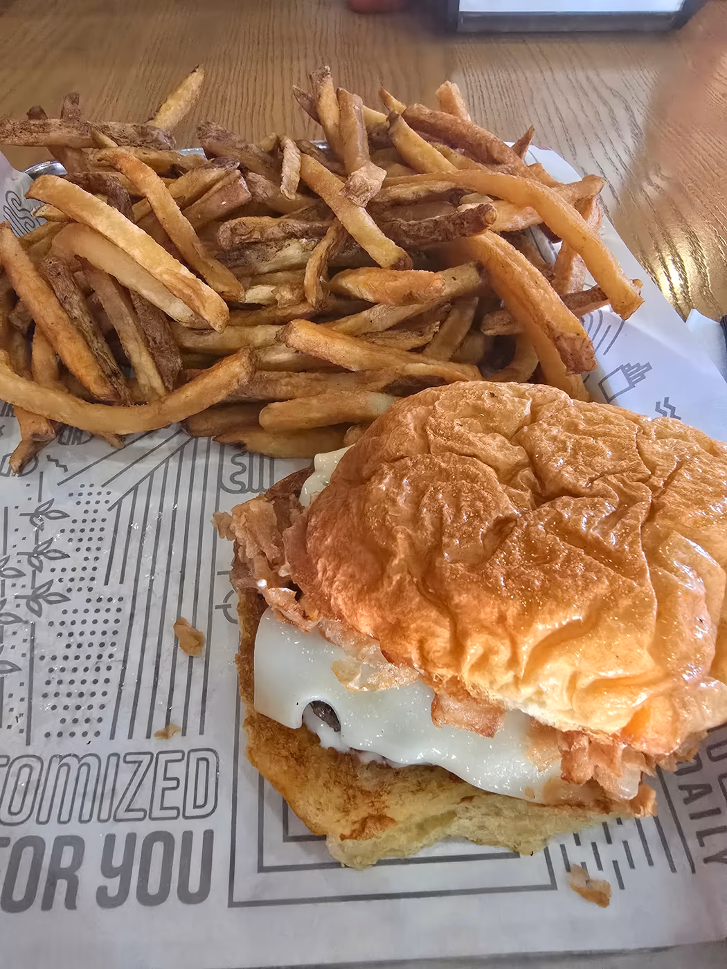 MOOYAH Burgers, Fries & Shakes photo 3