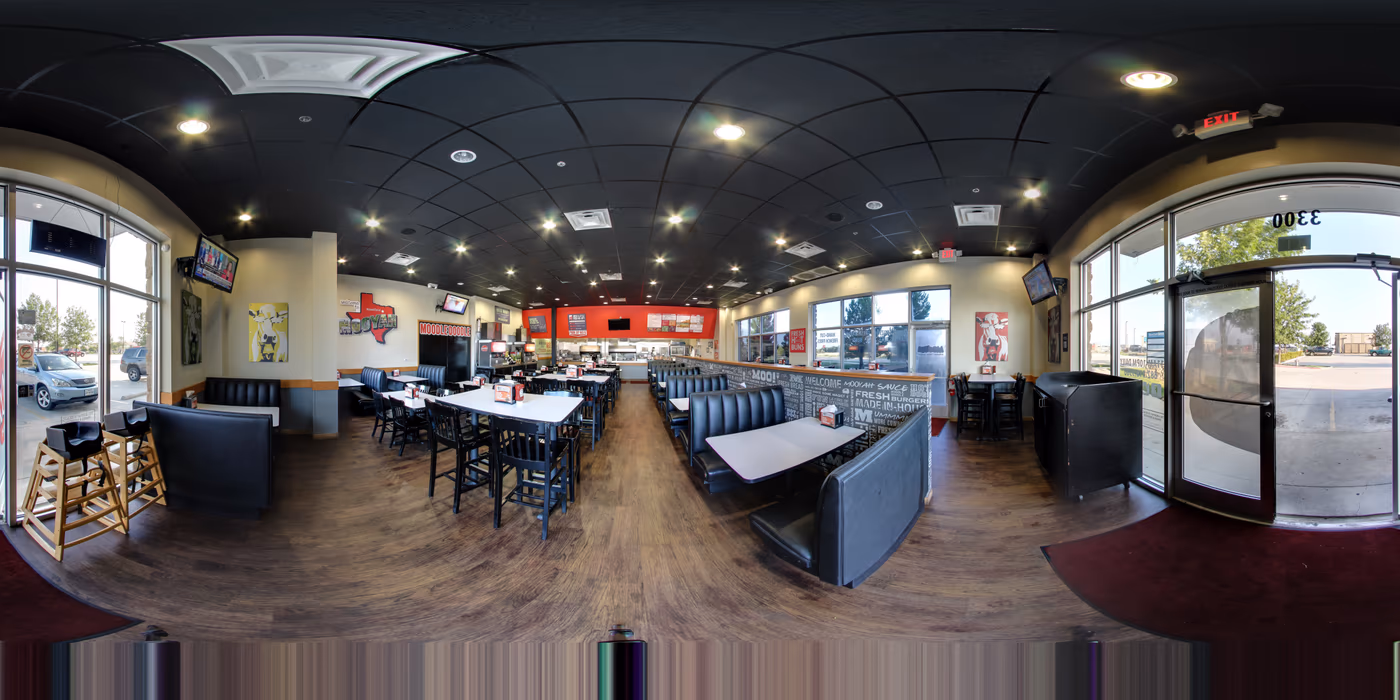 MOOYAH Burgers, Fries & Shakes