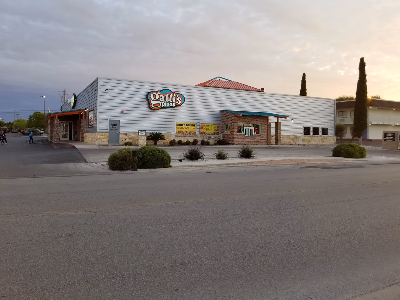 Mr Gatti's Pizza
