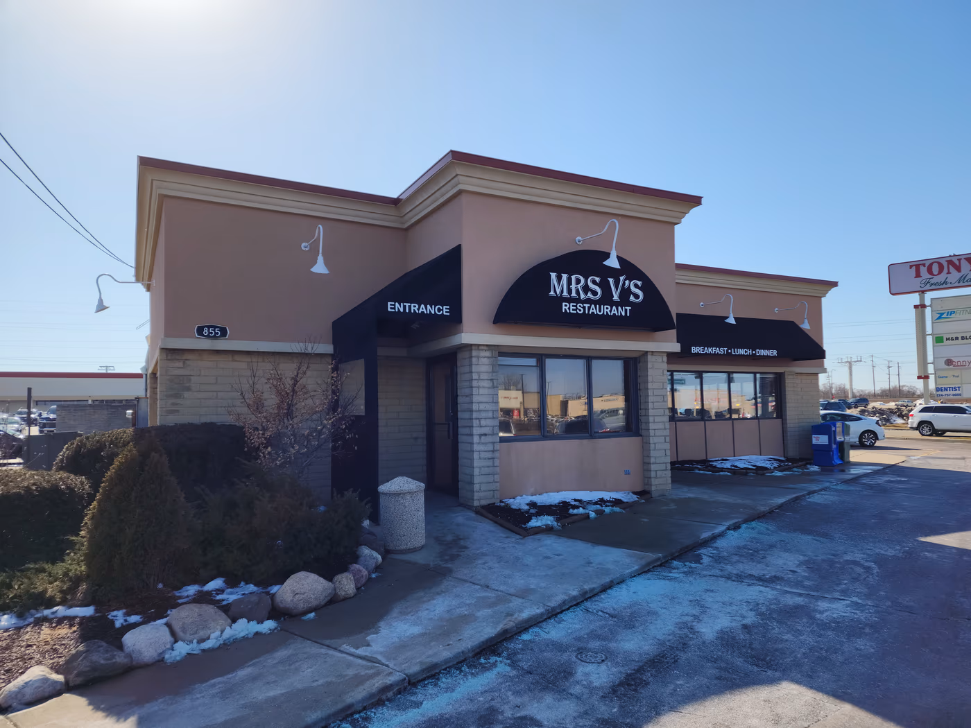 Mrs V's Restaurant photo 2