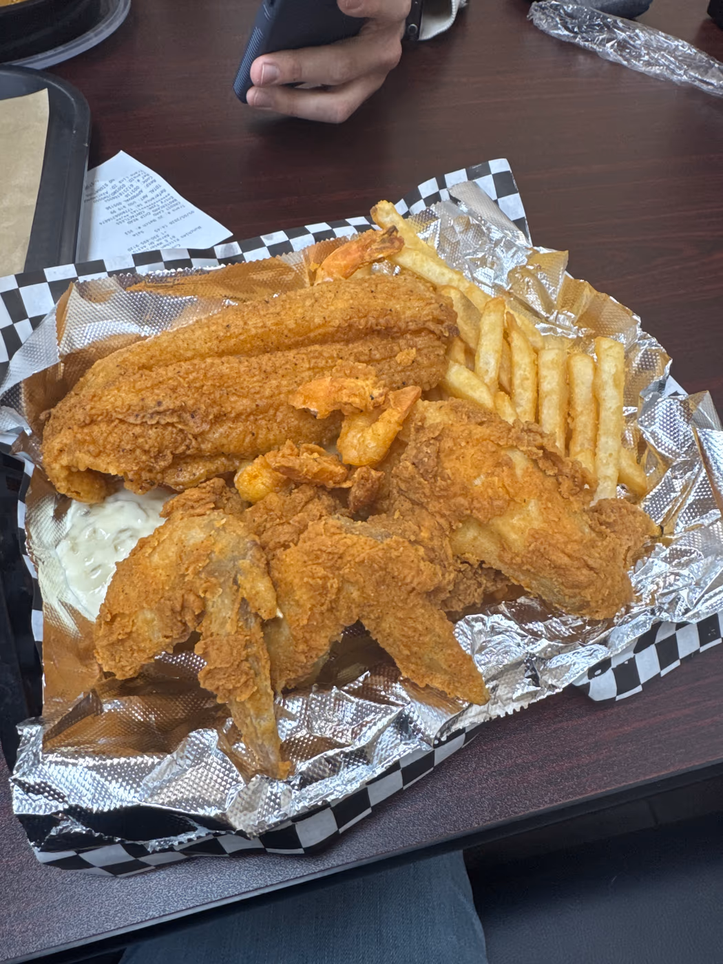 Munchies Seafood & Grill photo 2