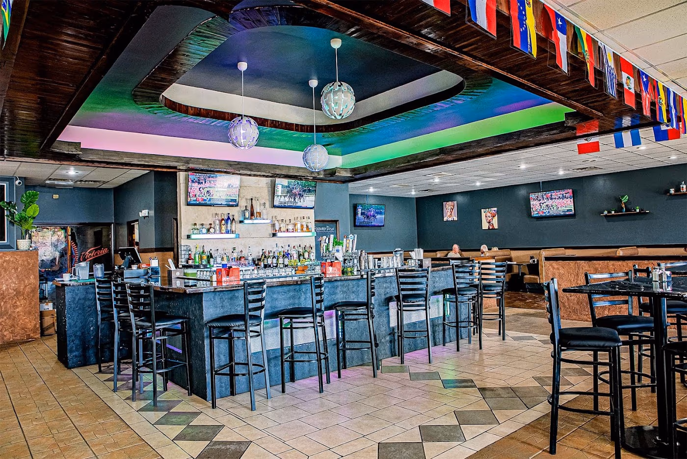 Mundos Latin Kitchen and Bar
