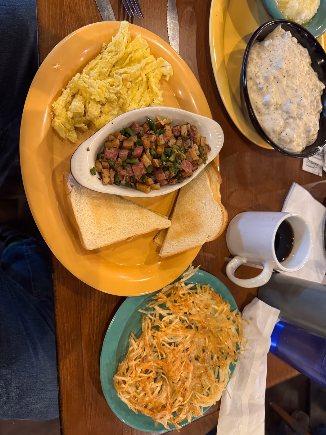 Mundy's Bar & Grill photo 4