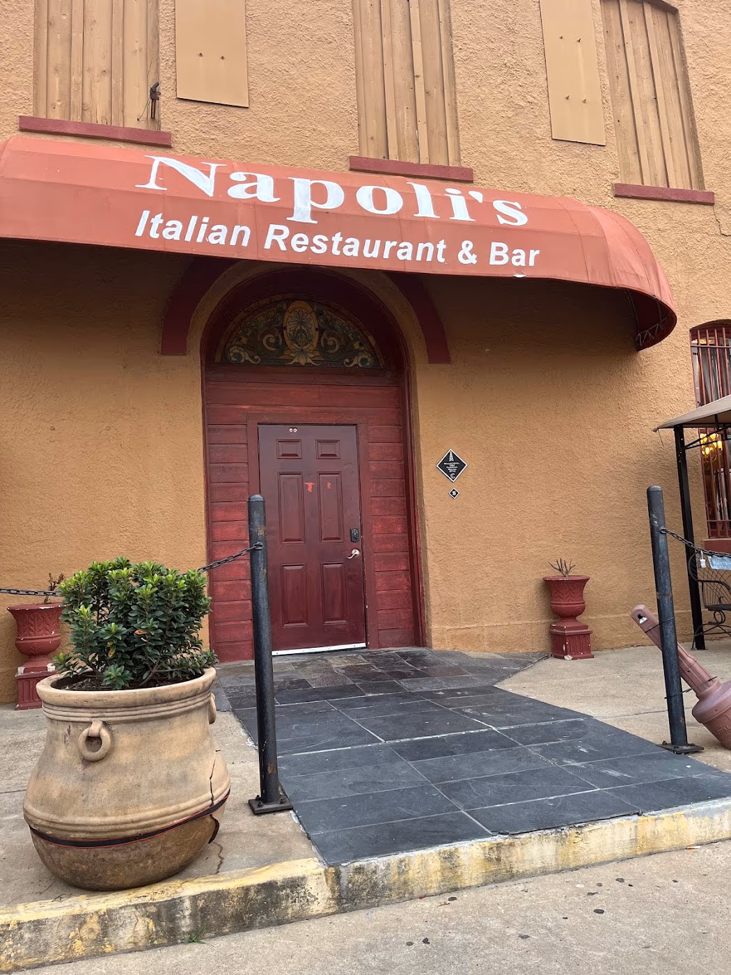 Napoli's Italian Restaurant and Bar photo 4