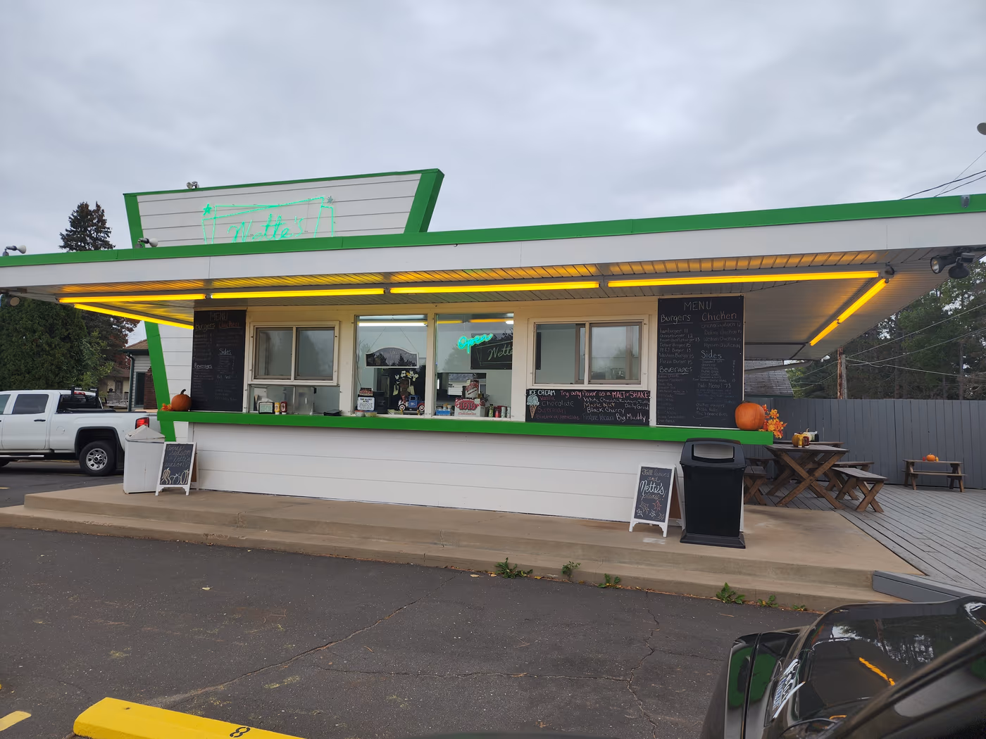 Nette's Diner & Catering photo 4