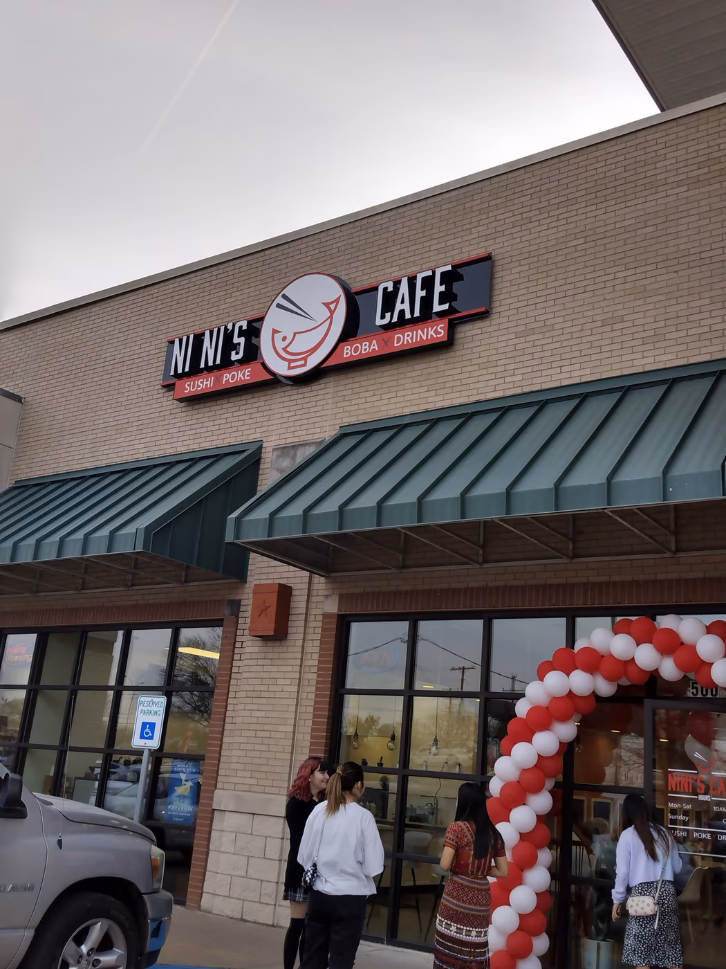 Ni Ni’s Cafe
