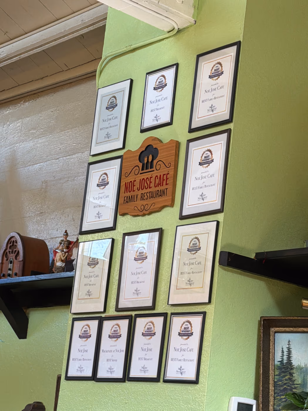 Noe Jose Cafe Family Restaurant photo 2