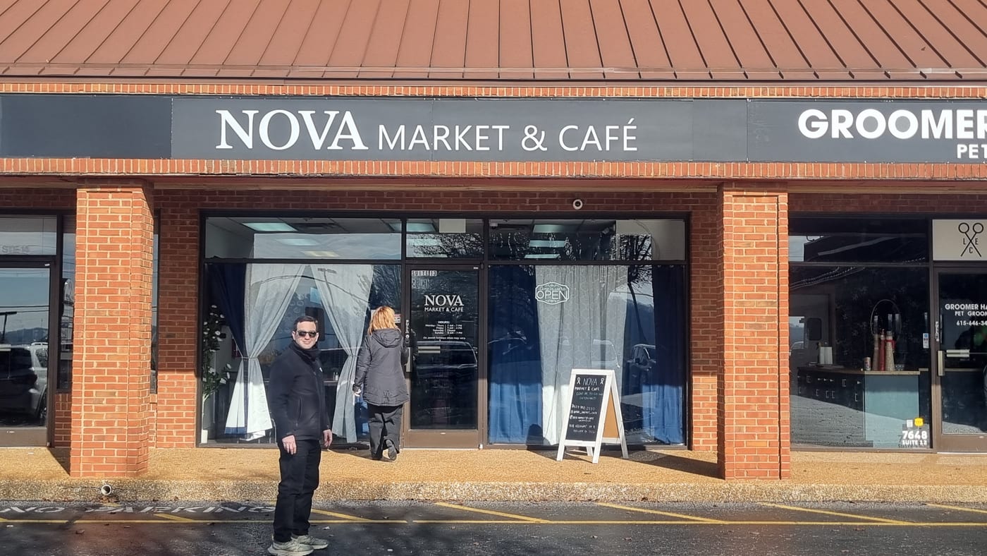 Nova Market and Café