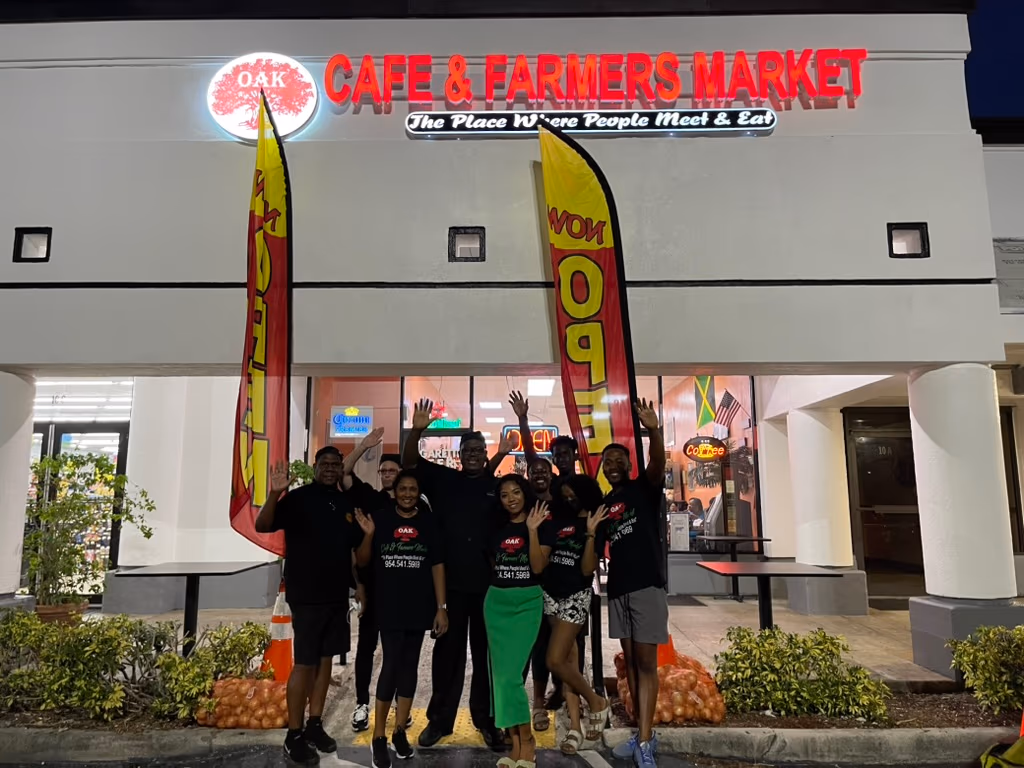 Oak Cafe & Farmers Market photo 4